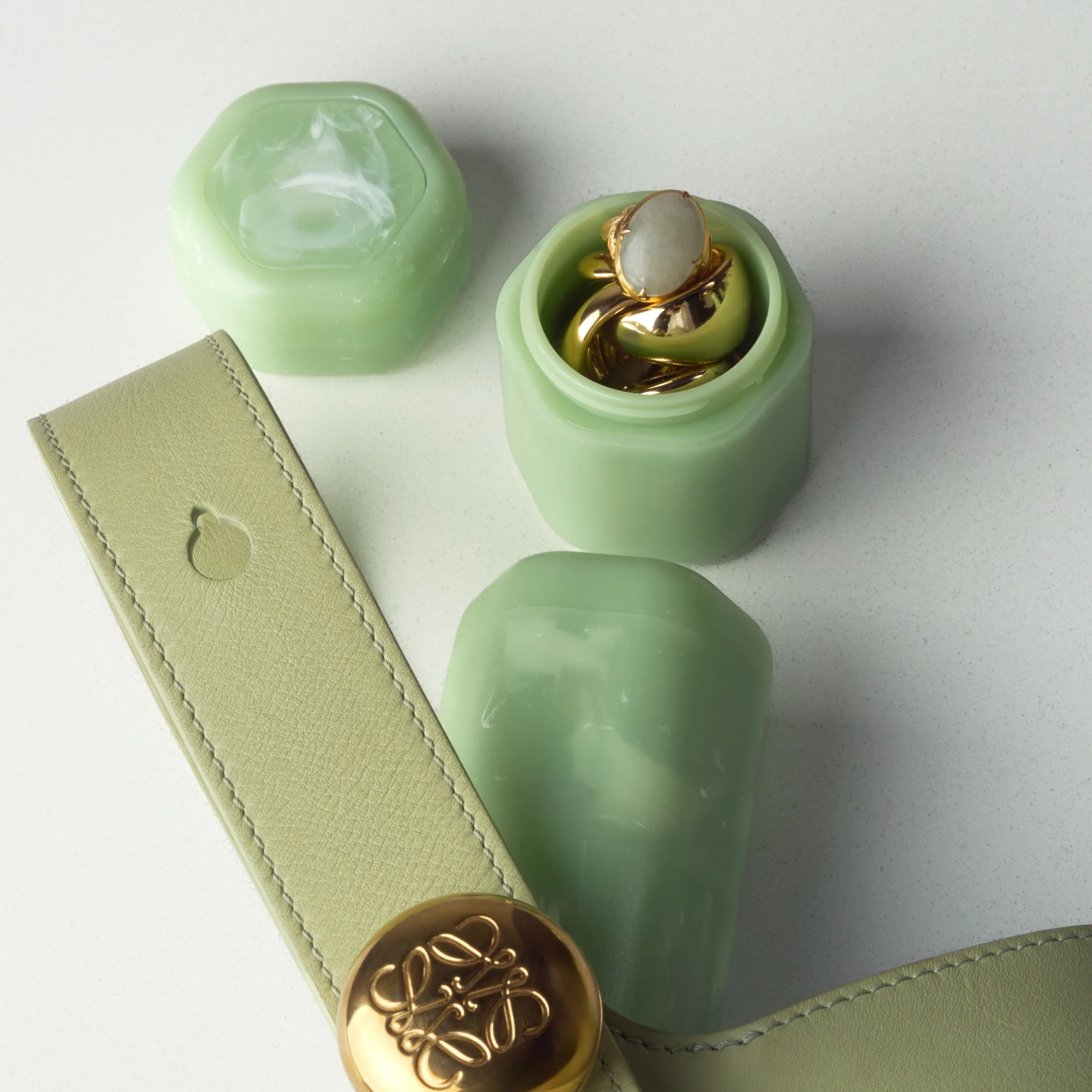 The Capsules in Jade - Image 7